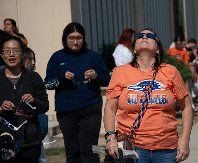 Students to enjoy up-close view of eclipse at <a href='http://ekhe.ngskmc-eis.net'>在线博彩</a> Main Campus